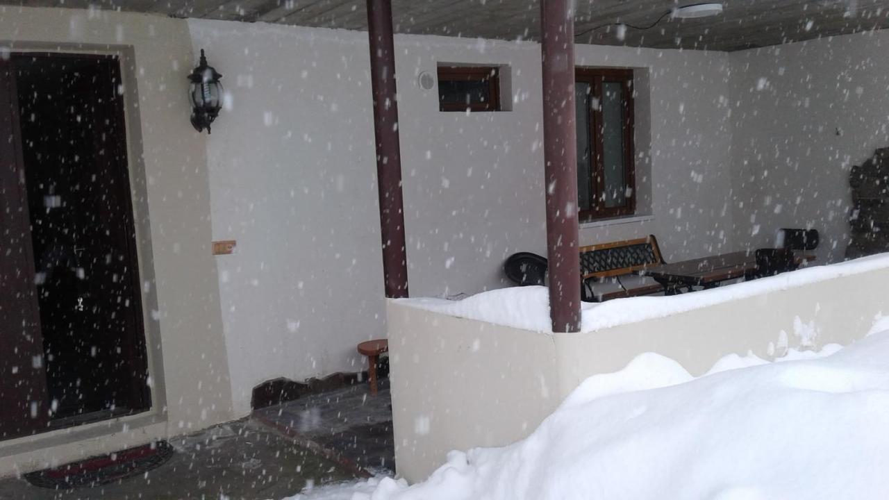 Hotel Mti House Kvesheti Esterno foto
