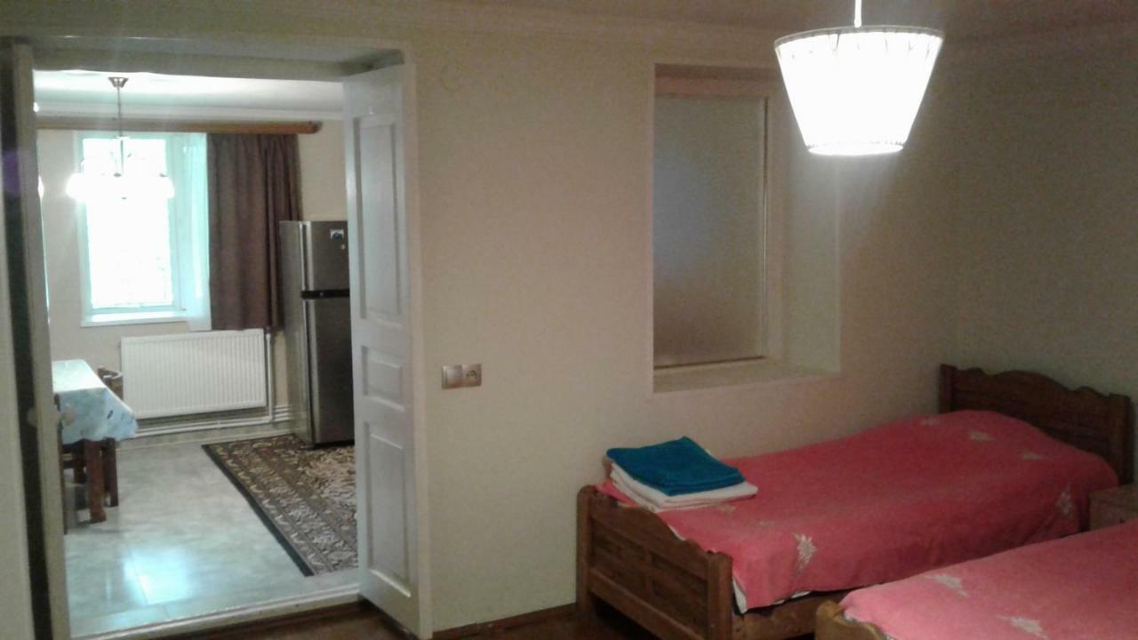Hotel Mti House Kvesheti Esterno foto